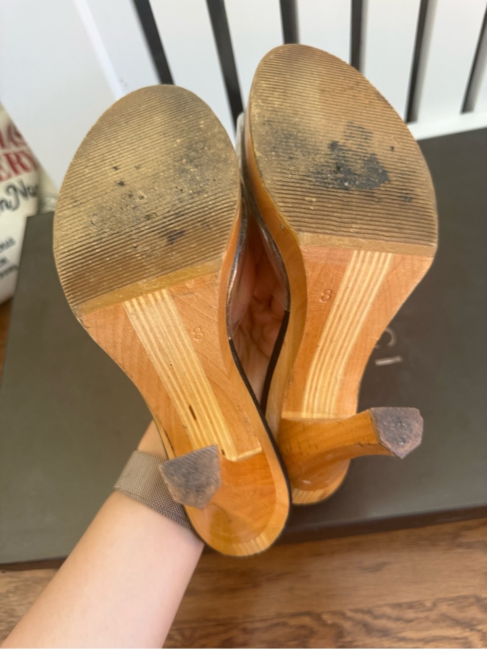 BETSEY JOHNSON VINTAGE RARE (1990's) SEXY WOODEN/PVC preowned size 8 - Picture 9 of 10